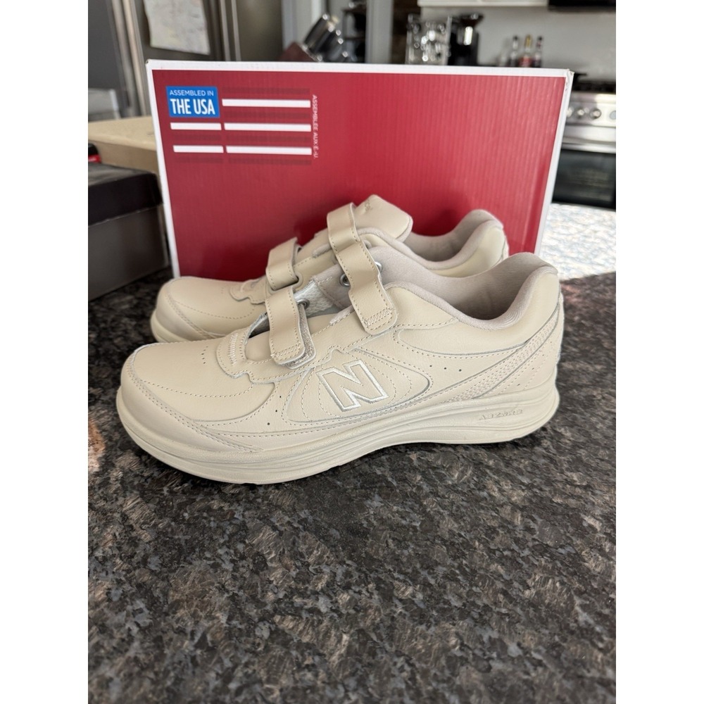New Balance Women's 577 V1 Hook‎ and Loop Shoe Bone 9 NWB Made In USA Sneaker